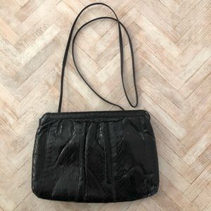 Vintage Genuine Snakeskin Black Clutch w/ Strap